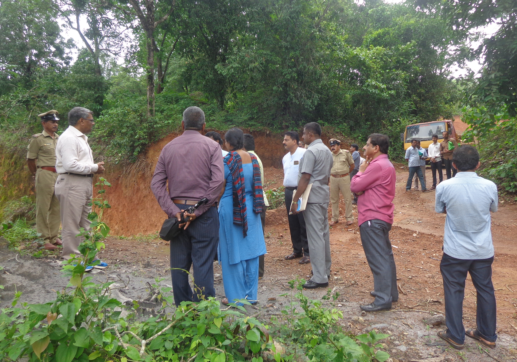 ಬೆಳ್ತಂಗಡಿ: ಅಕ್ರಮ ಕಲ್ಲು ಗಣಿಗಾರಿಕೆ ಪ್ರದೇಶಕ್ಕೆ ಲೋಕಾಯುಕ್ತ ತಂಡದಿಂದ ದಾಳಿ